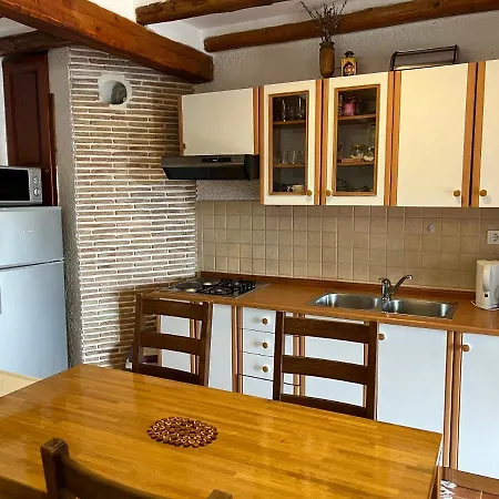Anamarija Apartamento